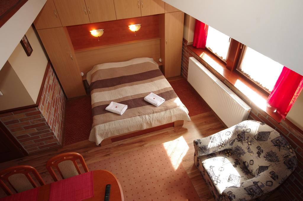 Gyulai Brill Apartman Extérieur photo