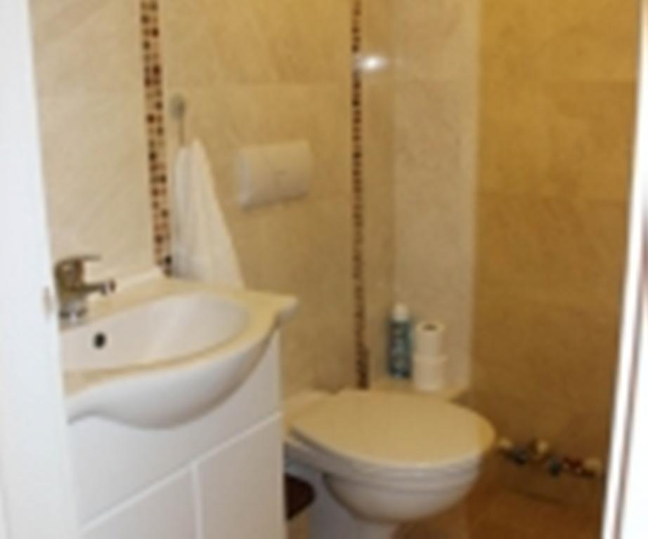 Gyulai Brill Apartman Chambre photo